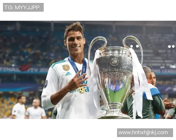 上过皇家马德里足球俱乐部的明星球员有哪些值得关注的传奇人物