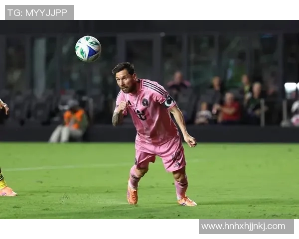 足球场上的头撞传奇哪些明星球员以头球技惊四座 足球场上的头撞传奇哪些明星球员以头球技惊四座