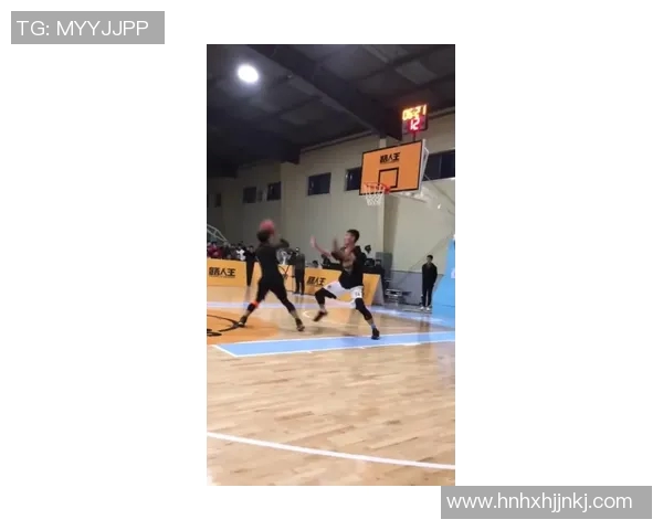 篮球明星影子下的奋斗与荣耀:从球场到生活的启示与反思 篮球明星影子下的奋斗与荣耀:从球场到生活的启示与反思